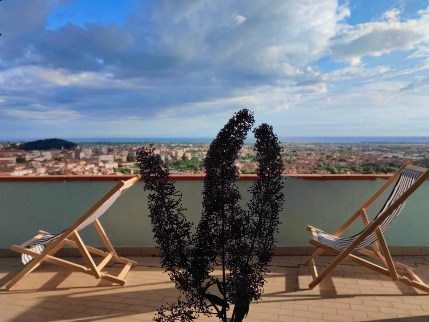 Ferienwohnung La Terrazza Massa  Exterior foto